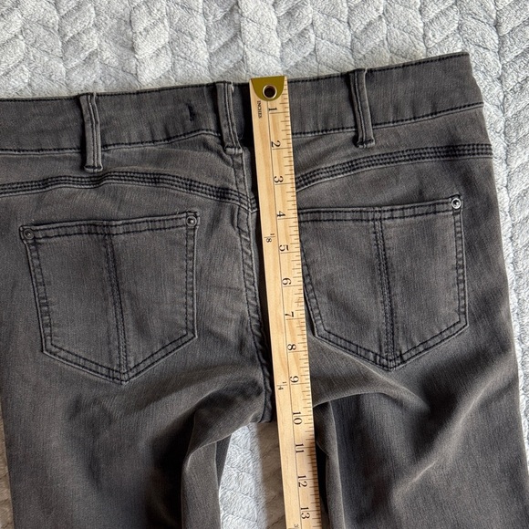 Free People Skinny Jeans Size 27 - Picture 8 of 8
